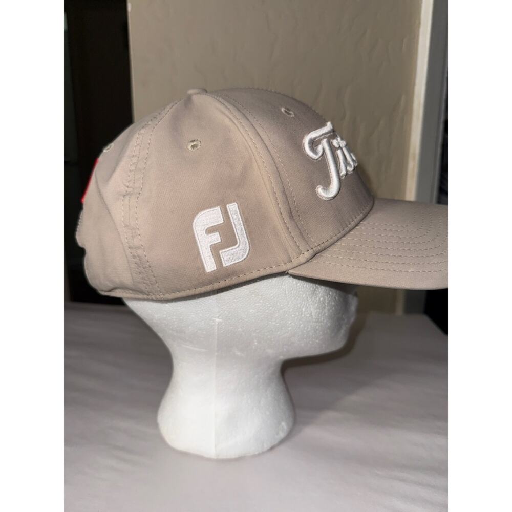 Titleist Adult Tour Performance Golf Hat tan with white embroidery logo - Picture 4 of 8